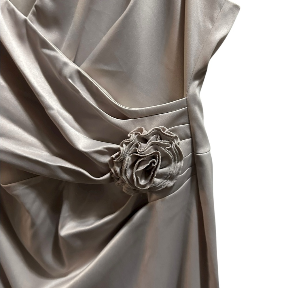 London Times Satin Cocktail Dress size 14 - Picture 4 of 8